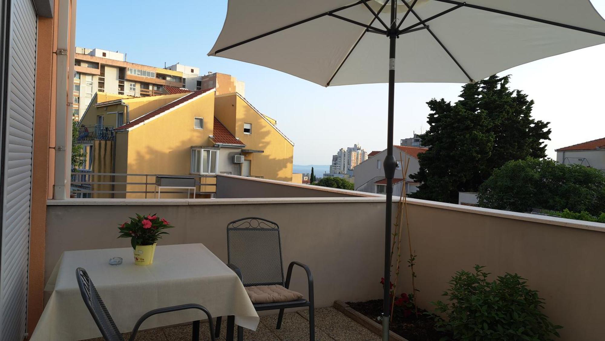 Cozy Apartment With Free Private Parking Split Dış mekan fotoğraf